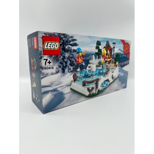 33 - Retired Lego 40416 Ice Skating Rink Limited Edition