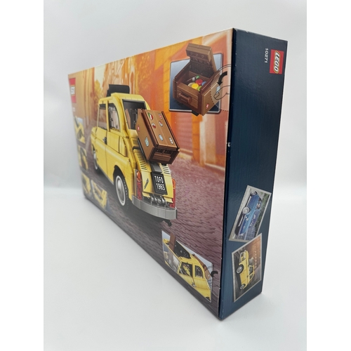 38 - Retired Lego 10271 Fiat 500 Yellow