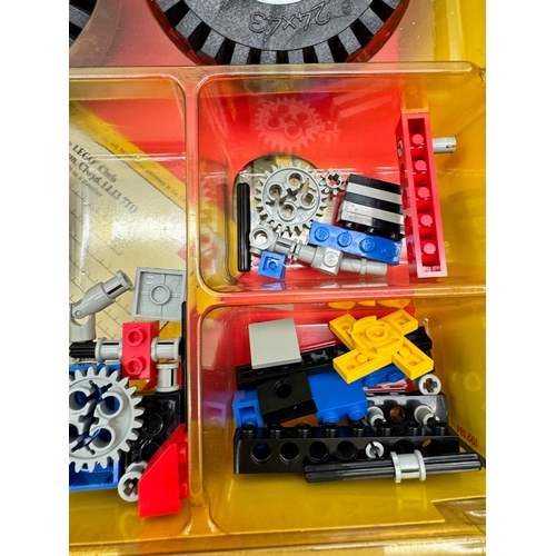 51 - Vintage Lego Technic 8860