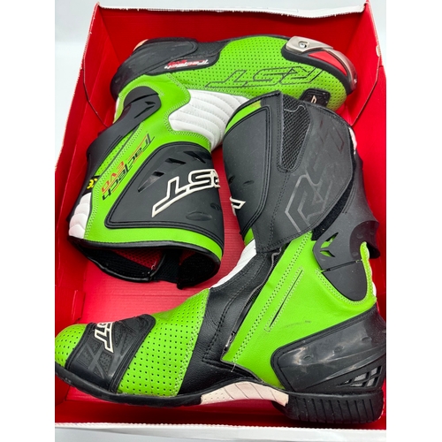 101 - RST TracTech EVO Motorbike Boots Size 10.5 UK