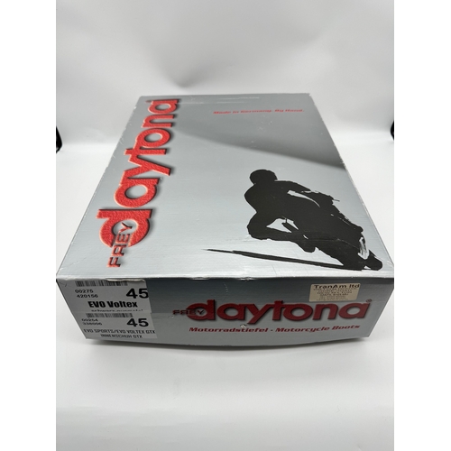 102 - Daytona Security Evo Motorbike Boots Size 47 EU