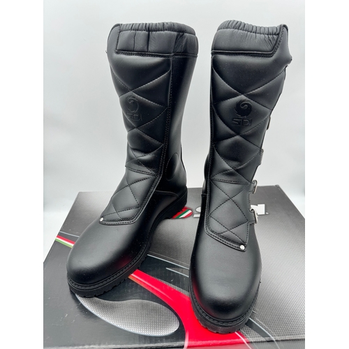 103 - Brand New in box Sidi Stivali Scramble Rain Black Leather Motorbike Boots - Size EU 45