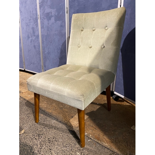 395 - Button back upholstered occasional chair. 

Dimensions - 19