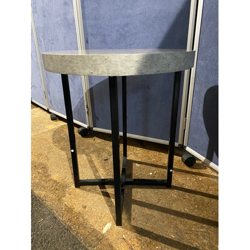 399 - VonHaus Concrete Effect Side table. 

Dimensions - 19