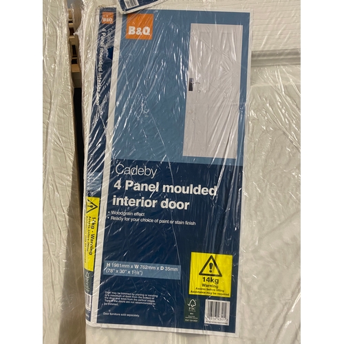 401 - Three B&Q Cadeby wood grain effect 4 Panel moulded interior doors. 

H-78