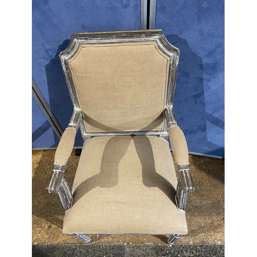 404 - Lovely upholstered Louis XVI style armchair

Dimensions - 25.5