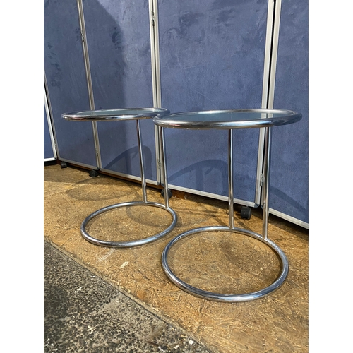 409 - A pair of Tempered glass and chrome side tables. 

Dimensions - 18