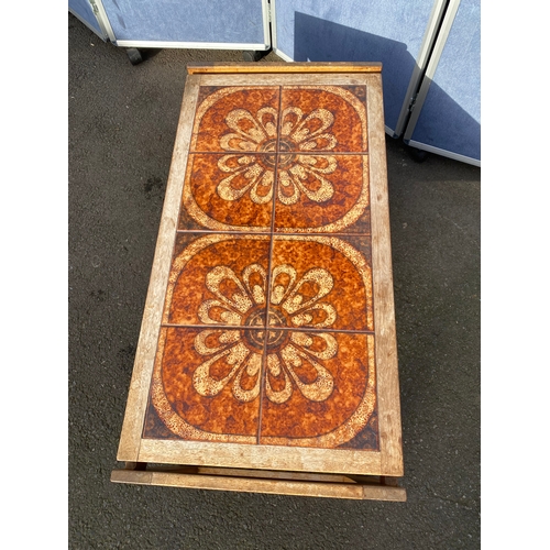 416 - Lovely retro mid century tiled low coffee table.

Dimensions - 37.5