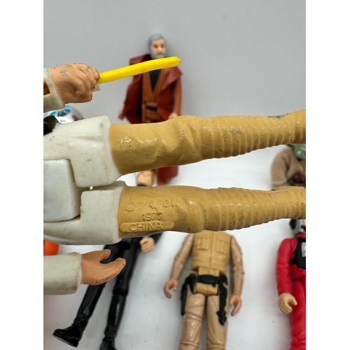 123 - Vintage 1970/80's Kenner Star Wars Figures inc Luke Skywalker, R2D2, C3P0, Yoda, Han Solo, Chewbacca... 