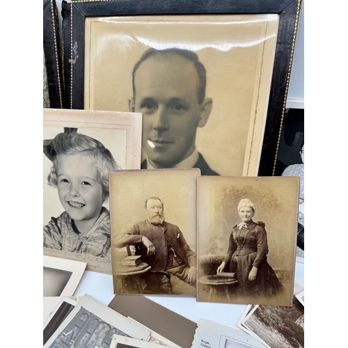 119 - Quantity of black & white family photographs with some original military photographs / postcards & 1... 