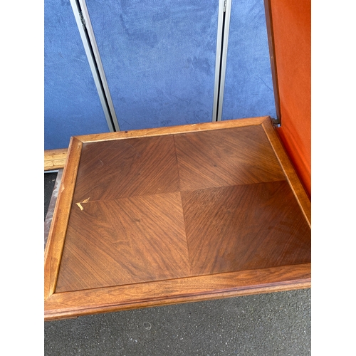 436 - Antique extendable games table. 

Please see images for dimensions.