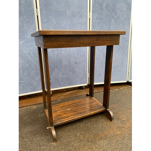 446 - Solid retro side table

Dimensions -  24