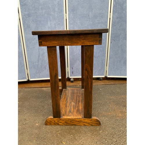 446 - Solid retro side table

Dimensions -  24