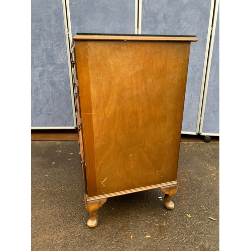 448 - Vintage Mahogany cased and burr walnut drawer fronts Four drawer chest of drawers by Dillon 

Dimens... 