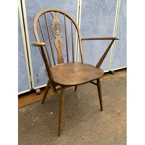 451 - Mid - Century Ercol Windsor carver/Arm chair. 

Dimensions - 26