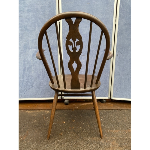 451 - Mid - Century Ercol Windsor carver/Arm chair. 

Dimensions - 26