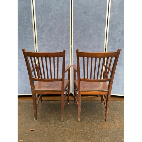 453 - A pair of antique dining/carver chairs. 

Dimensions - 22