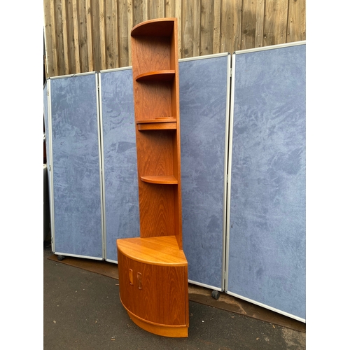 455 - Mid century teak G-Plan corner unit.

See images for all dimensions.