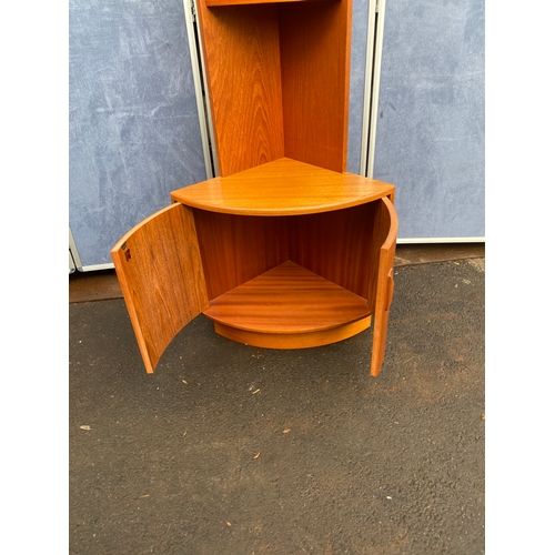 455 - Mid century teak G-Plan corner unit.

See images for all dimensions.