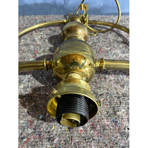 463 - Vintage brass hanging lamp.