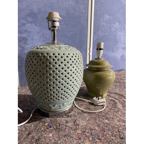 475 - Two ceramic table lamps.