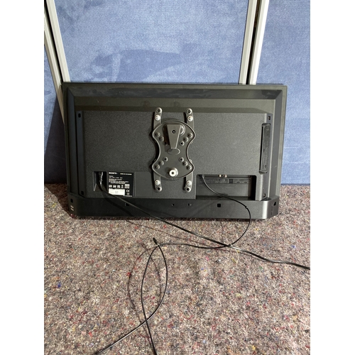 482 - Sony KD-32W800 LCD TV