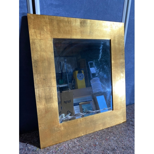 513 - Squared wooden gilt framed mirror. 

Dimensions - 24.5