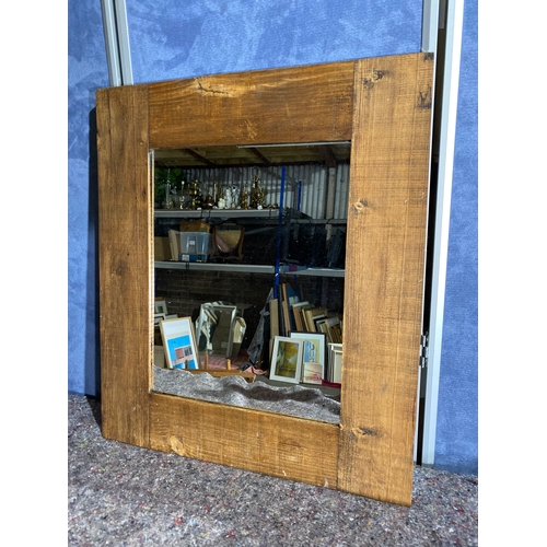 523 - Wooden framed Squared mirror. 

Dimensions - 29