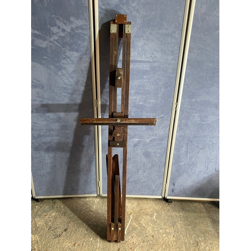 584 - Large vintage wooden art easel. 

Dimensions - 20