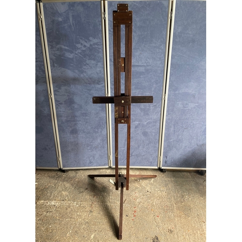 584 - Large vintage wooden art easel. 

Dimensions - 20