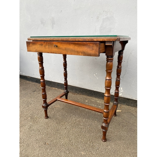 609 - Antique Gillow & Co console table with drawer c1880-1890

Dimensions - 18