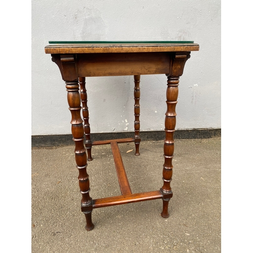 609 - Antique Gillow & Co console table with drawer c1880-1890

Dimensions - 18