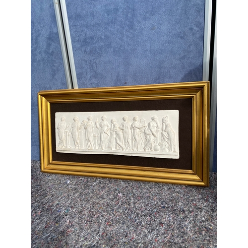 324 - Gilt framed classical decorative plaster moulded plaque. 

Dimensions - 31