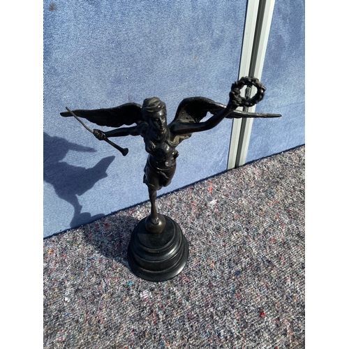 330 - Charming Moreau angel standing on a rock in bronze.
38cm