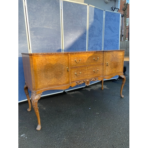 335 - Superb Hille London Queen Style Burr Walnut Sideboard supported on carved scroll legs 

Dimensions -... 