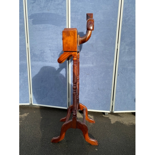 344 - Vintage mahogany valet stand 

Dimensions - 20