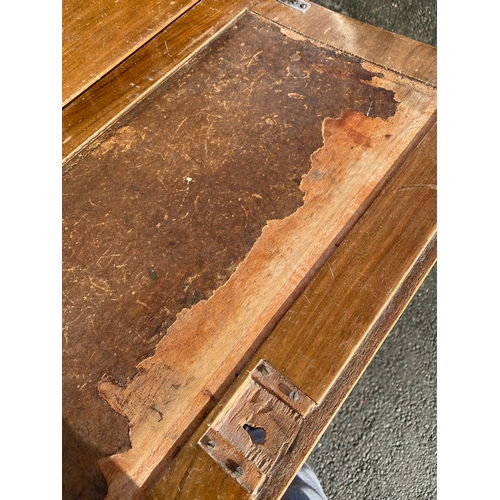 351 - Antique burr Walnut bureau / writing desk. 

Dimensions - 30