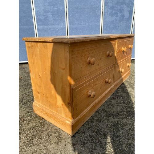 354 - Solid Pine four drawer low sideboard / robe dottom

Dimensions - 53