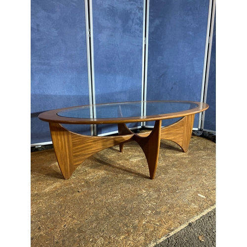 384 - Mid Century Teak G Plan Astro Oval coffee table.

Dimensions - 49