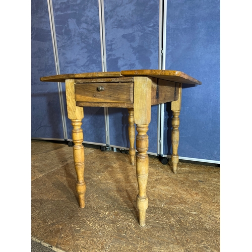 385 - Vintage Pine table with drawer. 

Dimensions - 33