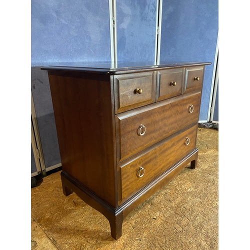 418 - Mid century Stag chest of drawers. 

Dimensions - 32