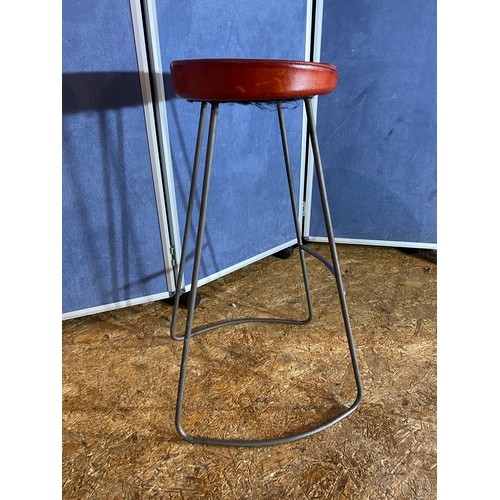 427 - Retro Style French connection bar stool. 

See images for all dimensions.