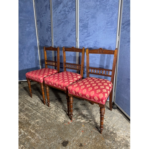 435 - Three antique side chairs. 

Dimensions - 18