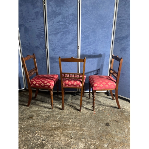 435 - Three antique side chairs. 

Dimensions - 18