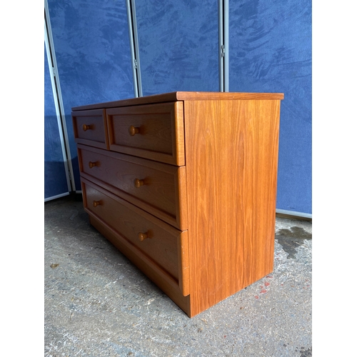 440 - Mid century G Plan Two over two drawer chest of drawers 

Dimensions - 40