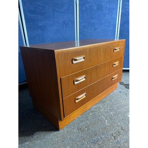 441 - Mid century G Plan three drawer chest of drawers. 

Dimensions - 32