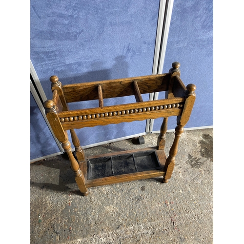 446 - Vintage Oak Umbrella stand

Dimensions - 21