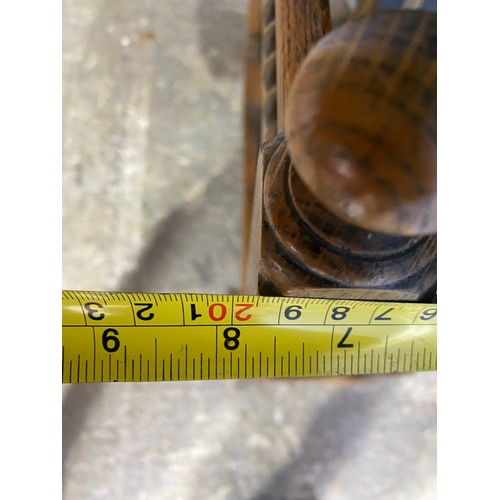 446 - Vintage Oak Umbrella stand

Dimensions - 21