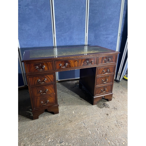 450 - Vintage mahogany green leather pedestal desk. 

Dimensions - 48