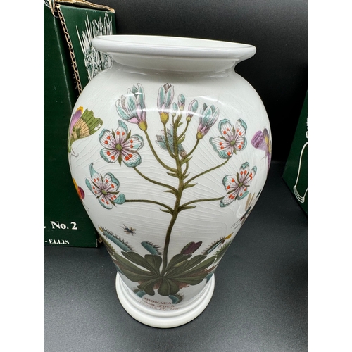 145 - Two boxed Portmeirion Canton vases by Susan Williams-Ellis No 2 & No 3 / 20cm / 16.5cm